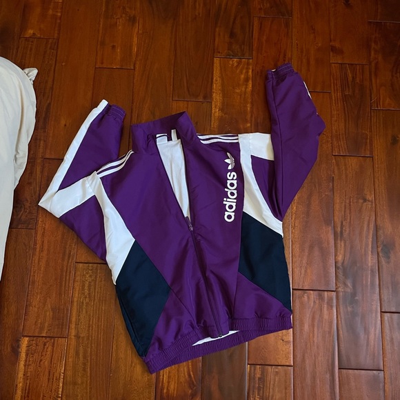 Adidas tracksuit - Picture 6 of 9
